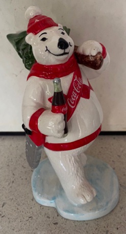 8024-1 € 15,00 coca cola beertje porselein kerst kerstboom halen